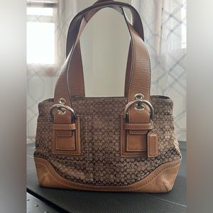 Coach F10927 Soho Signature Tote